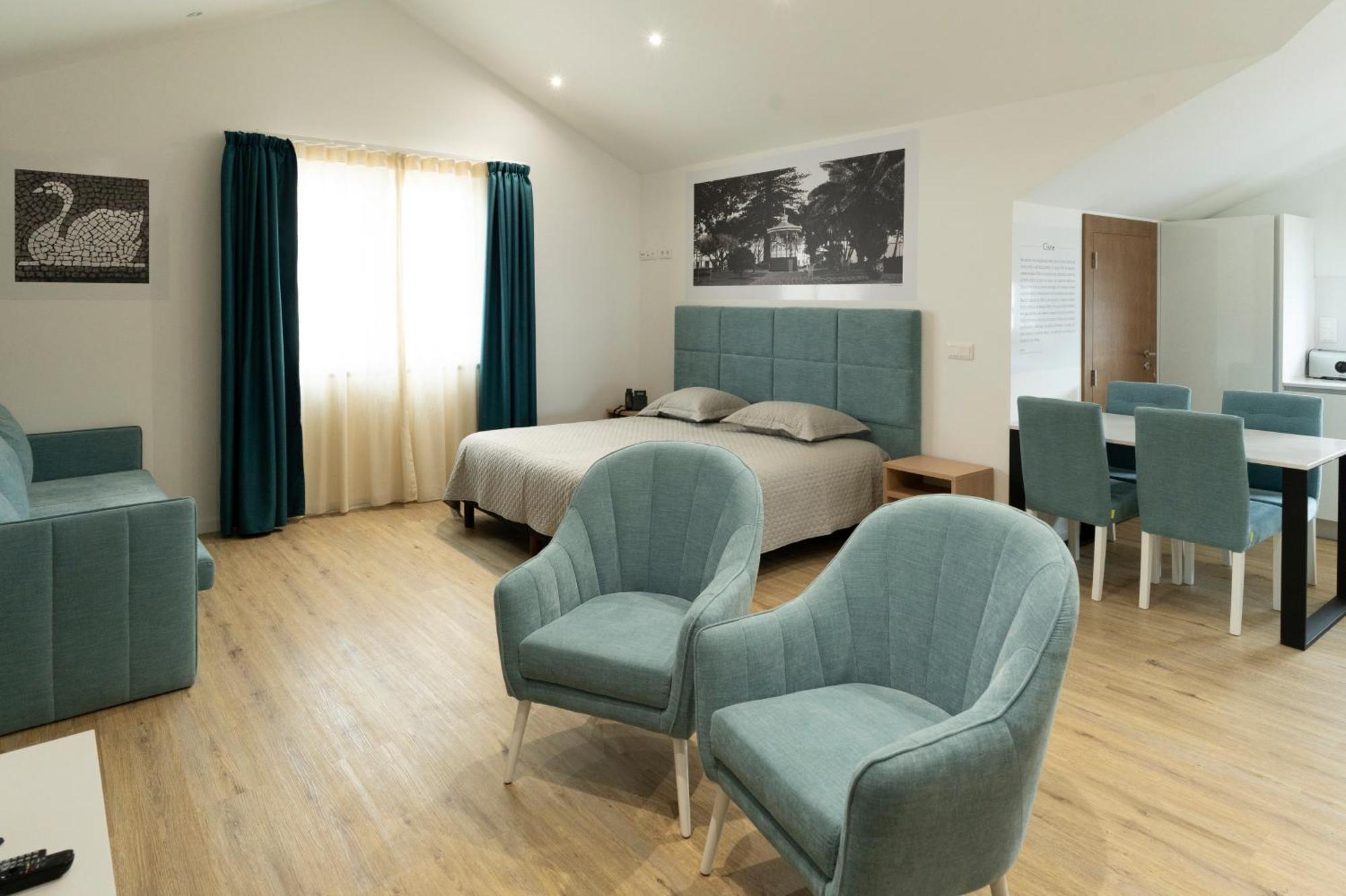 Horta Bay Aparthotel Exterior photo
